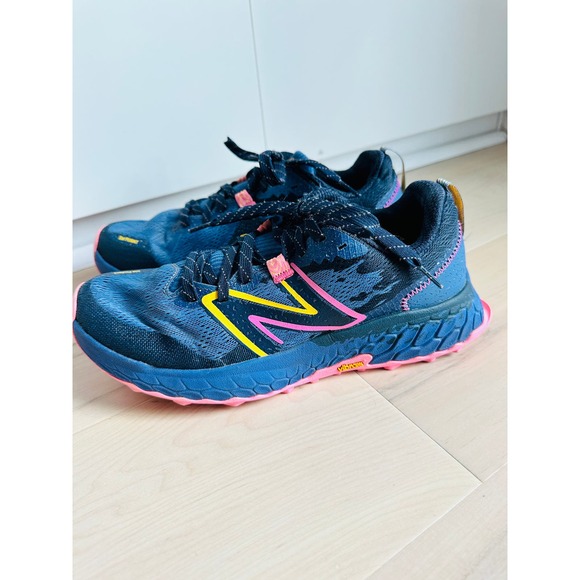 New Balance Womens Fresh Foam X Hierro V7 Trail Running Shoe | Night Sky 10 US - Picture 8 of 11